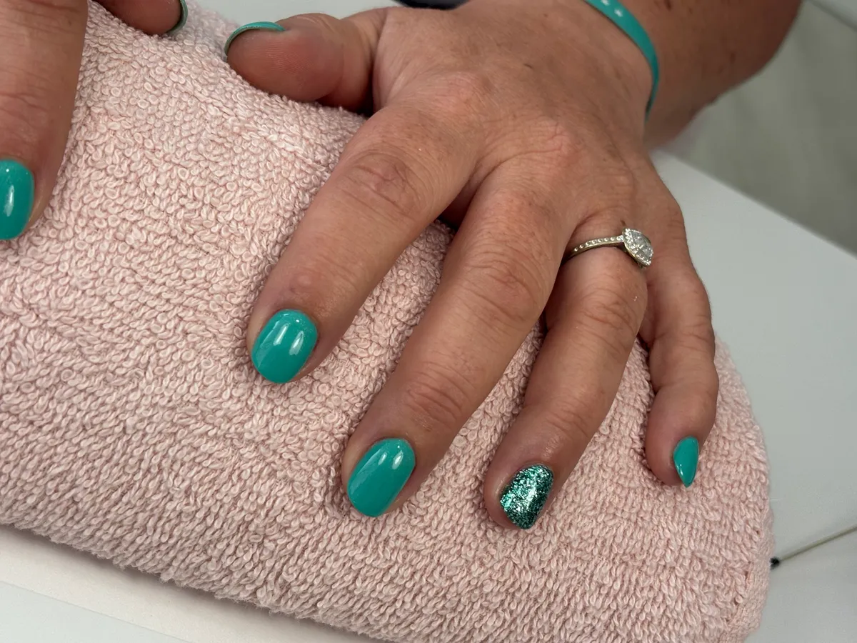Vert et paillettes